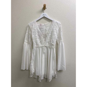 Mundefeis Dress White Size M NWT